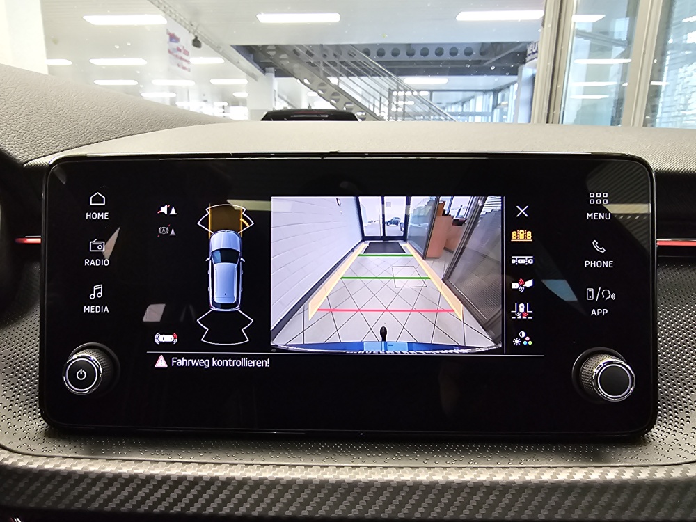 Skoda Kamiq  bei Hoffmann Automobile in Wolfsburg kaufen und sofort mitnehmen - Bild 19