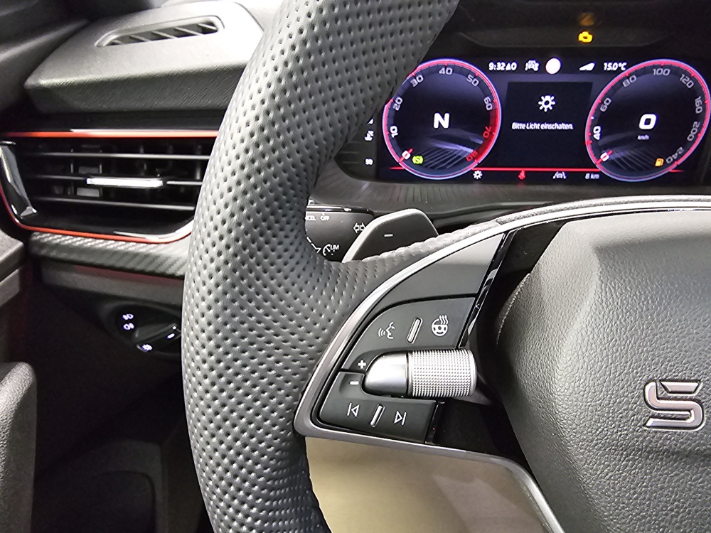 Skoda Kamiq  bei Hoffmann Automobile in Wolfsburg kaufen und sofort mitnehmen - Bild 21