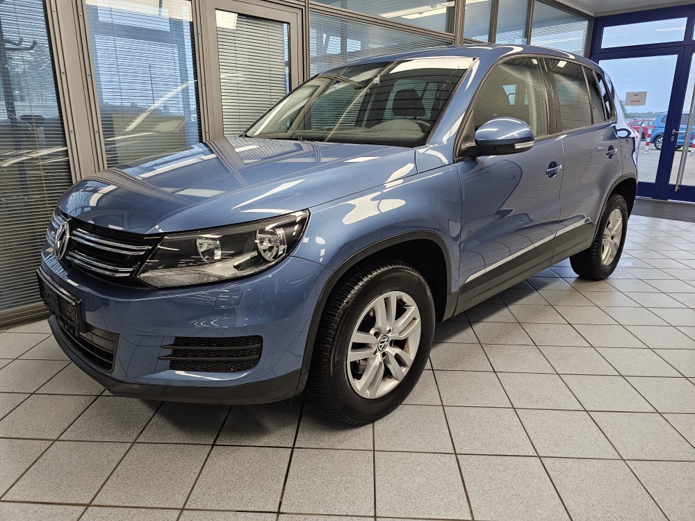VW Tiguan  für nur 12.350,- € bei Hoffmann Automobile in Wolfsburg kaufen und sofort mitnehmen