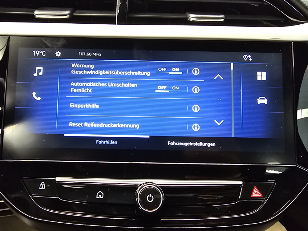 Opel Corsa  bei Hoffmann Automobile in Wolfsburg kaufen und sofort mitnehmen - Bild 12