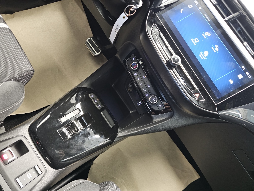 Opel Corsa  bei Hoffmann Automobile in Wolfsburg kaufen und sofort mitnehmen - Bild 6