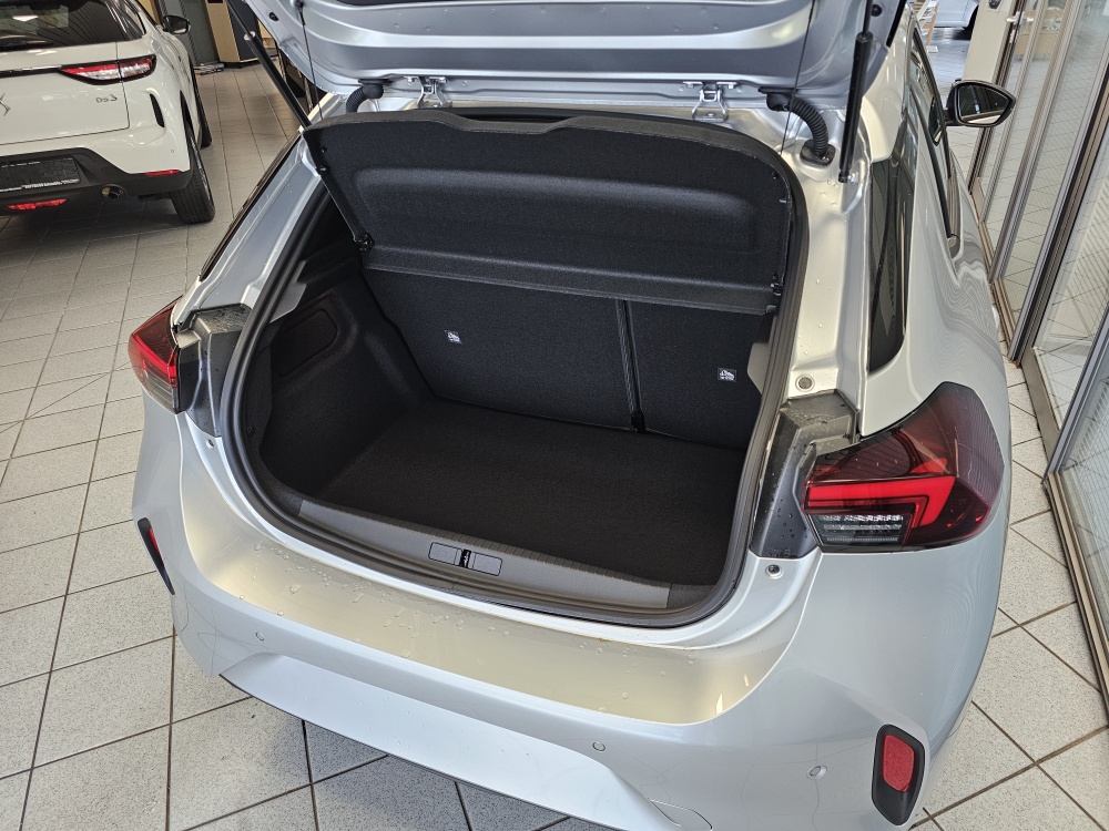 Opel Corsa  bei Hoffmann Automobile in Wolfsburg kaufen und sofort mitnehmen - Bild 4