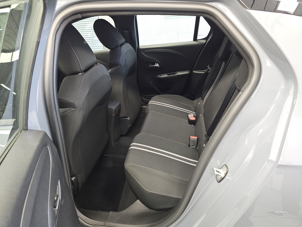 Opel Corsa  bei Hoffmann Automobile in Wolfsburg kaufen und sofort mitnehmen - Bild 4