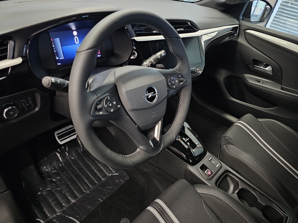 Opel Corsa  bei Hoffmann Automobile in Wolfsburg kaufen und sofort mitnehmen - Bild 10