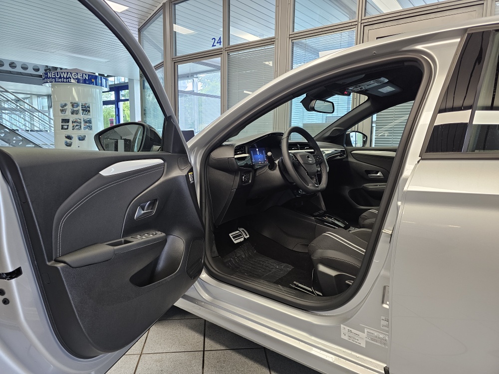 Opel Corsa  bei Hoffmann Automobile in Wolfsburg kaufen und sofort mitnehmen - Bild 11