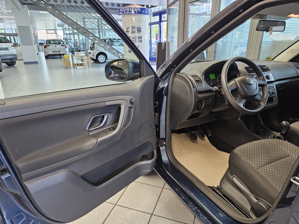 Skoda Fabia Combi  bei Hoffmann Automobile in Wolfsburg kaufen und sofort mitnehmen - Bild 16
