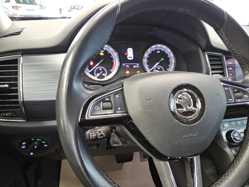 Skoda Kodiaq  bei Hoffmann Automobile in Wolfsburg kaufen und sofort mitnehmen - Bild 18