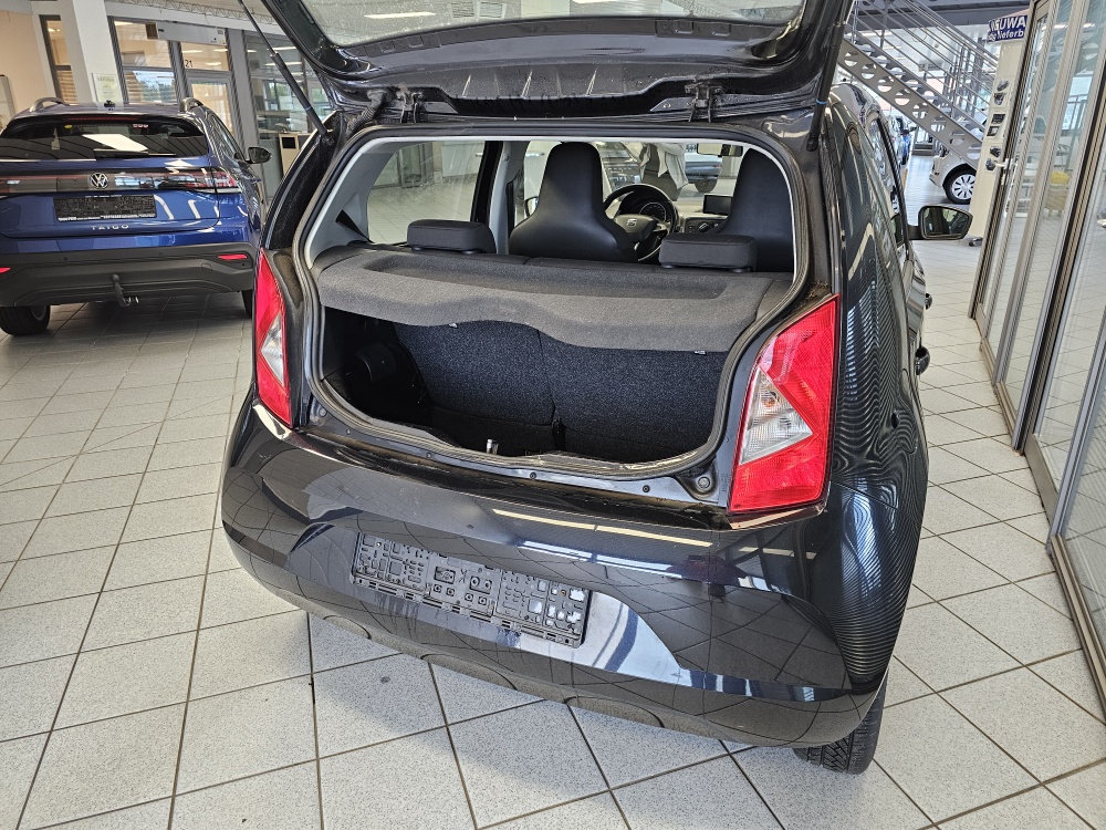 Seat Mii  bei Hoffmann Automobile in Wolfsburg kaufen und sofort mitnehmen - Bild 2