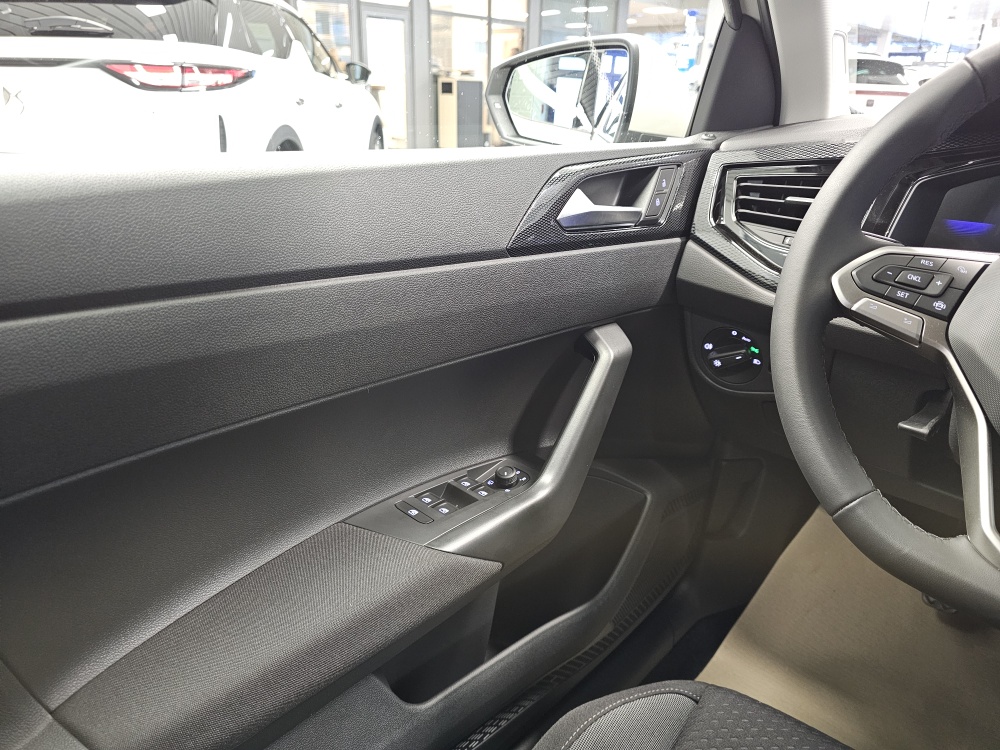 VW Polo  bei Hoffmann Automobile in Wolfsburg kaufen und sofort mitnehmen - Bild 19