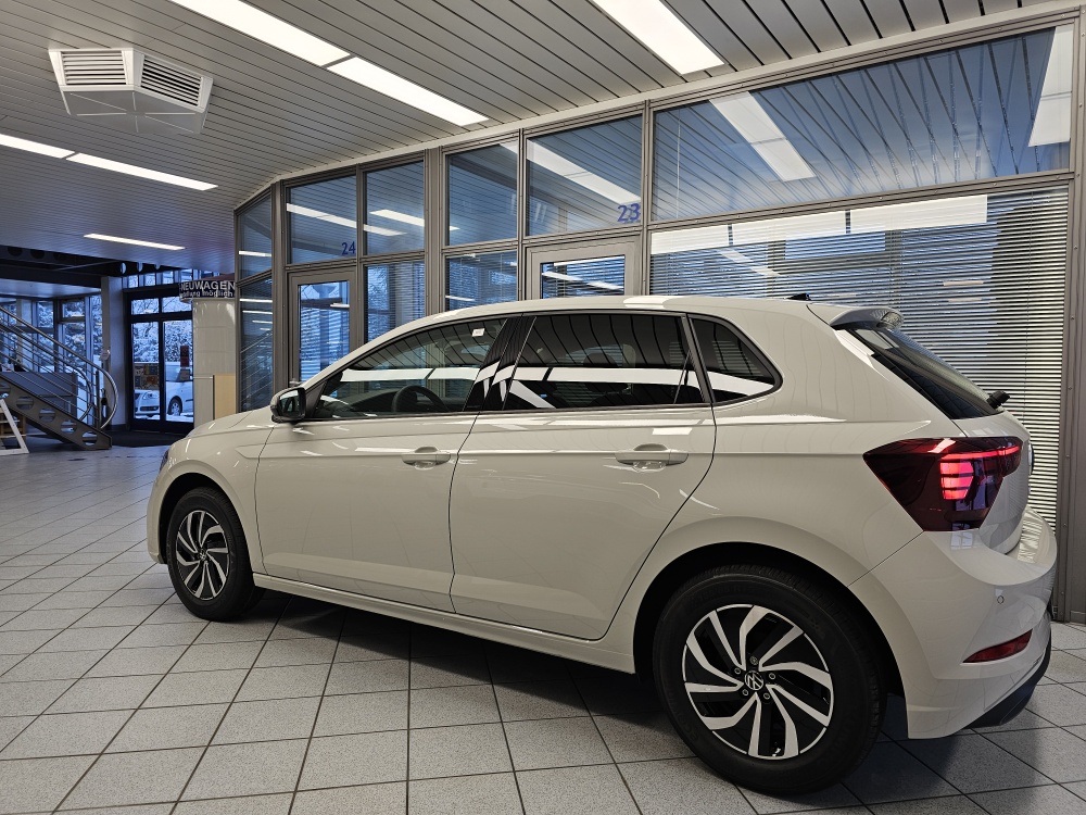 VW Polo  bei Hoffmann Automobile in Wolfsburg kaufen und sofort mitnehmen - Bild 24