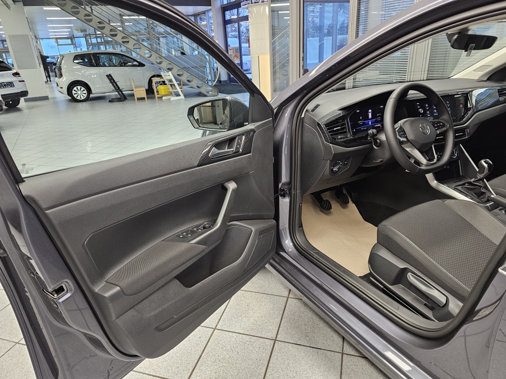 VW Polo  bei Hoffmann Automobile in Wolfsburg kaufen und sofort mitnehmen - Bild 23