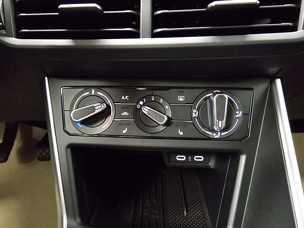 VW Polo  bei Hoffmann Automobile in Wolfsburg kaufen und sofort mitnehmen - Bild 8