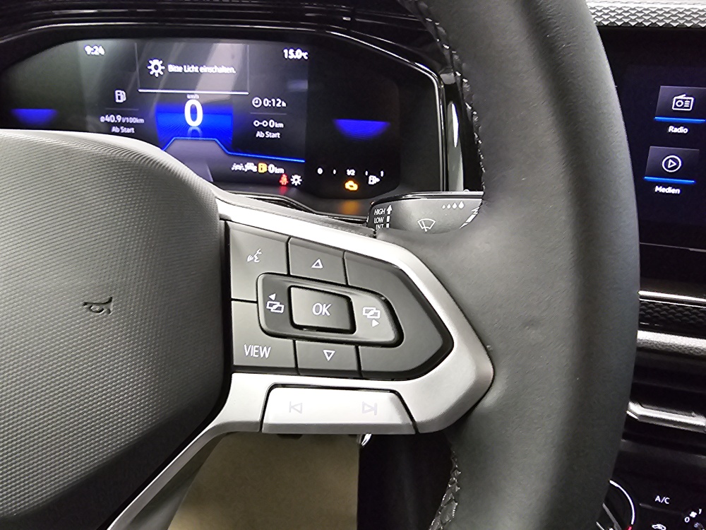 VW Polo  bei Hoffmann Automobile in Wolfsburg kaufen und sofort mitnehmen - Bild 17