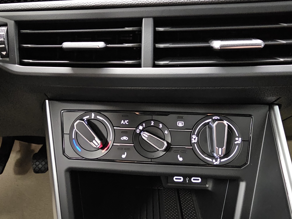 VW Polo  bei Hoffmann Automobile in Wolfsburg kaufen und sofort mitnehmen - Bild 8