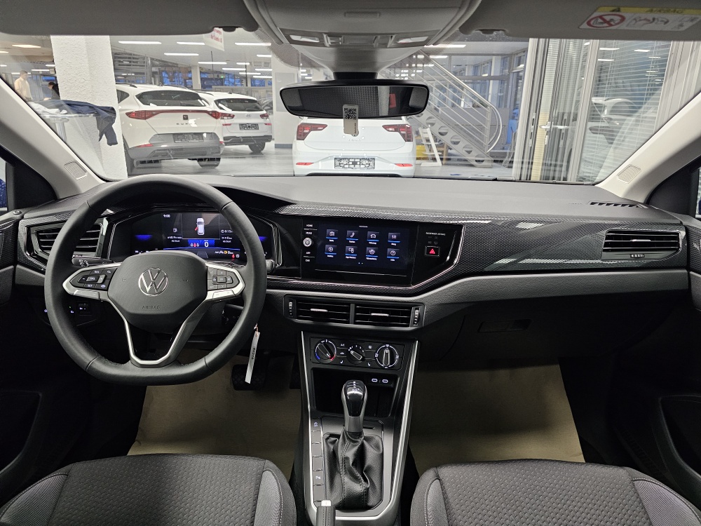 VW Polo bei Hoffmann Automobile in Wolfsburg kaufen und sofort mitnehmen - Bild 6