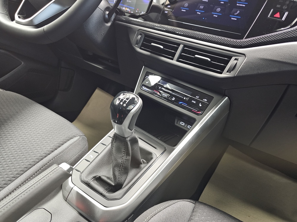 VW Taigo  bei Hoffmann Automobile in Wolfsburg kaufen und sofort mitnehmen - Bild 8