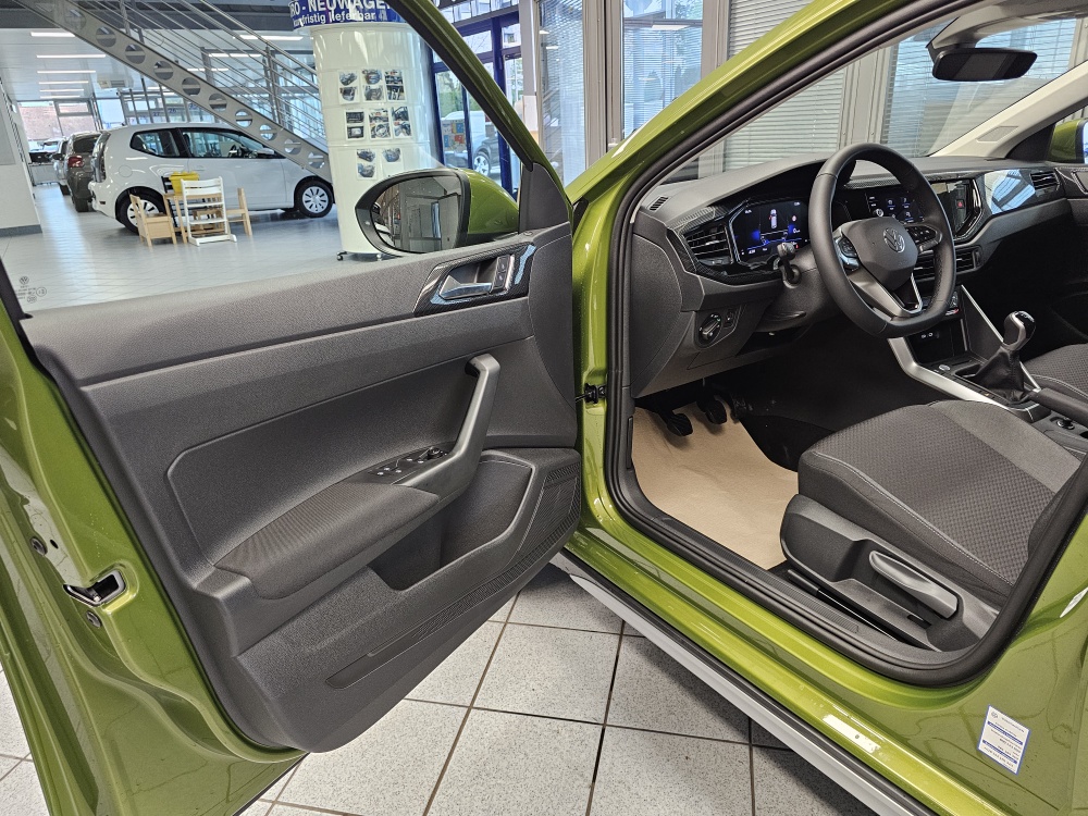 VW Taigo  bei Hoffmann Automobile in Wolfsburg kaufen und sofort mitnehmen - Bild 24