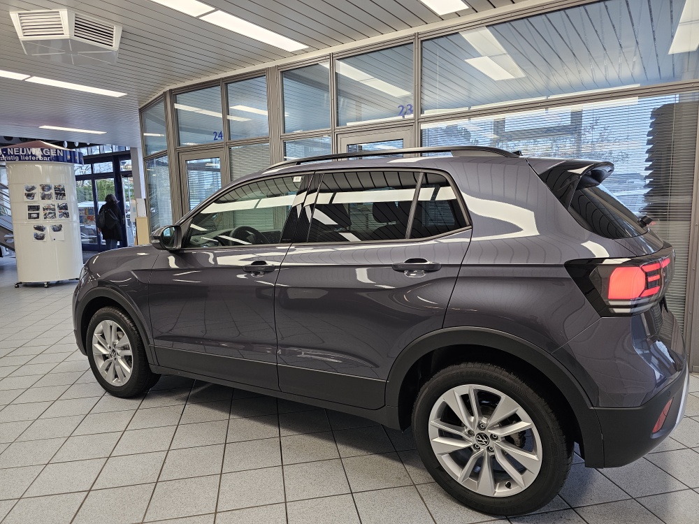 VW T-Cross  bei Hoffmann Automobile in Wolfsburg kaufen und sofort mitnehmen - Bild 24