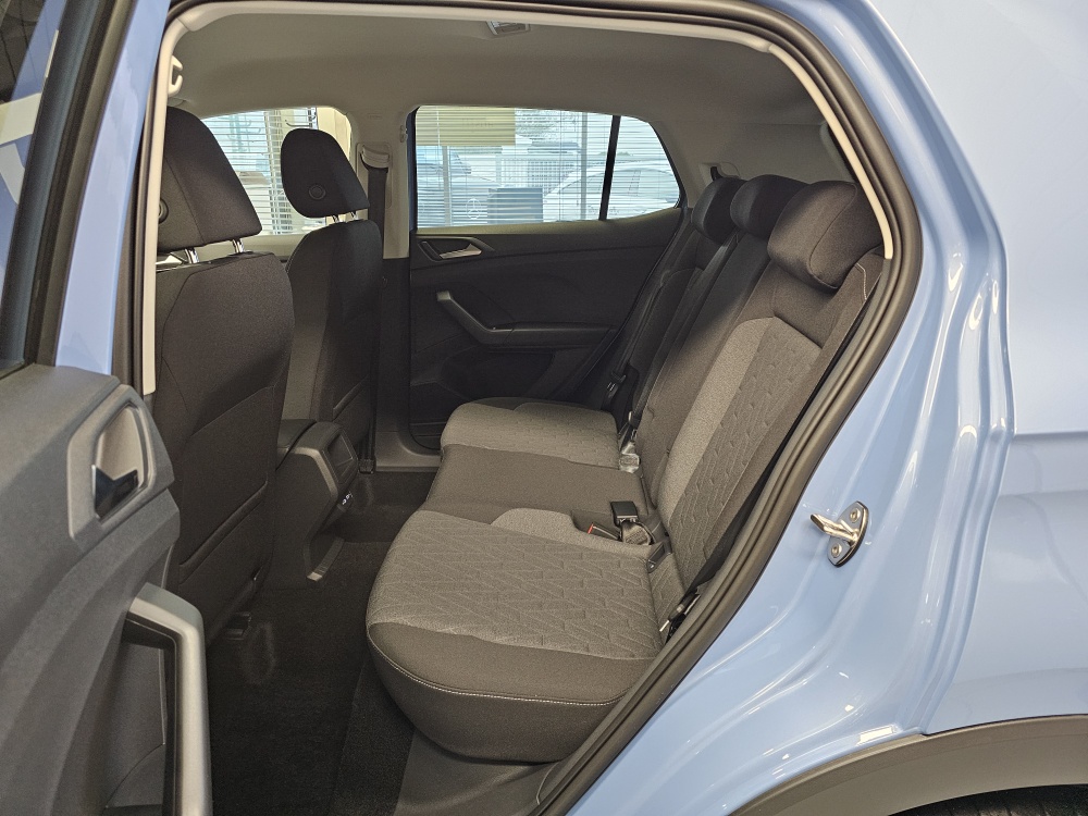 VW T-Cross  bei Hoffmann Automobile in Wolfsburg kaufen und sofort mitnehmen - Bild 4