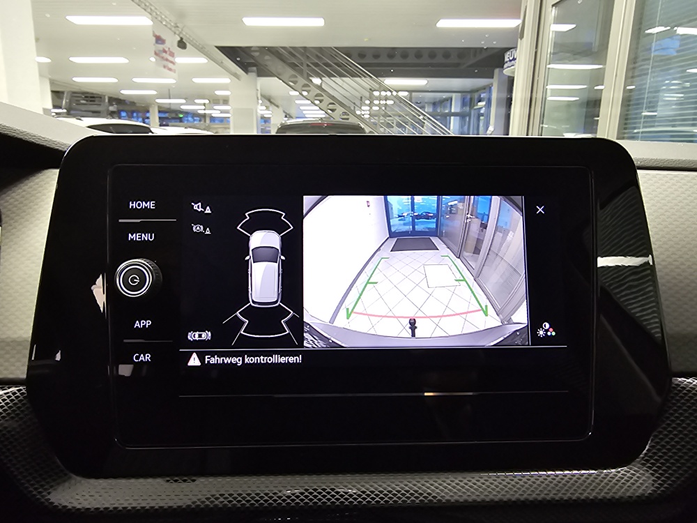 VW T-Cross bei Hoffmann Automobile in Wolfsburg kaufen und sofort mitnehmen - Bild 16