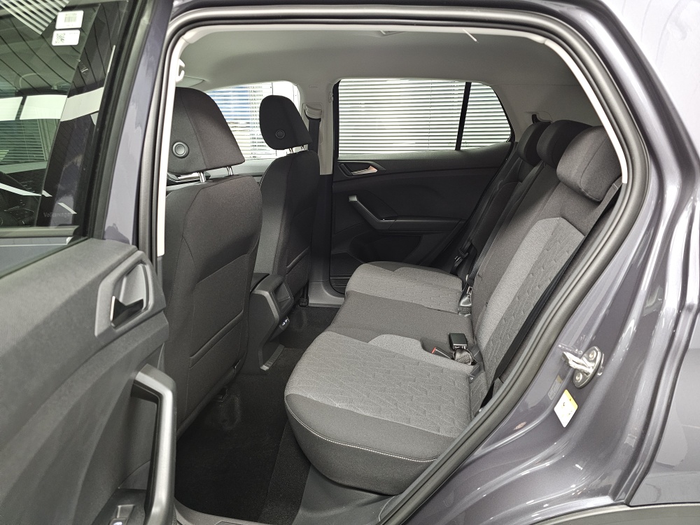 VW T-Cross bei Hoffmann Automobile in Wolfsburg kaufen und sofort mitnehmen - Bild 5
