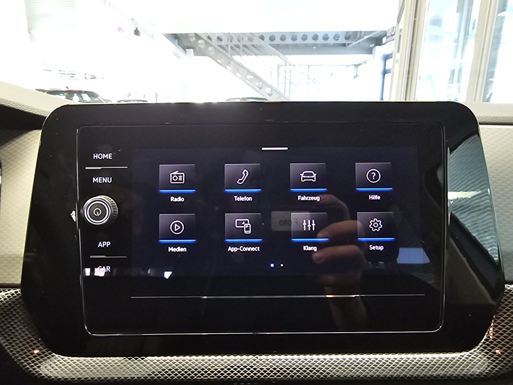 VW T-Cross  bei Hoffmann Automobile in Wolfsburg kaufen und sofort mitnehmen - Bild 10