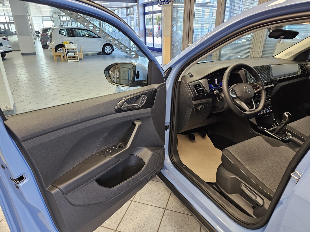 VW T-Cross  bei Hoffmann Automobile in Wolfsburg kaufen und sofort mitnehmen - Bild 23
