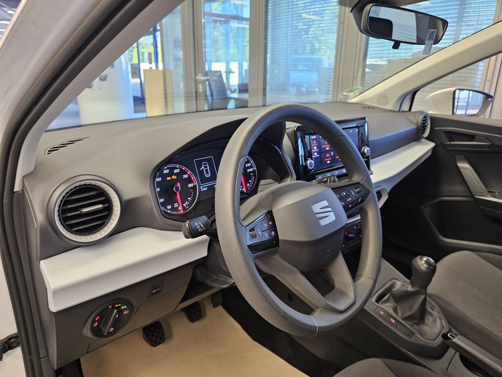 Seat Ibiza  bei Hoffmann Automobile in Wolfsburg kaufen und sofort mitnehmen - Bild 18