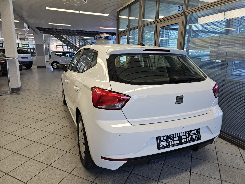 Seat Ibiza  bei Hoffmann Automobile in Wolfsburg kaufen und sofort mitnehmen - Bild 3