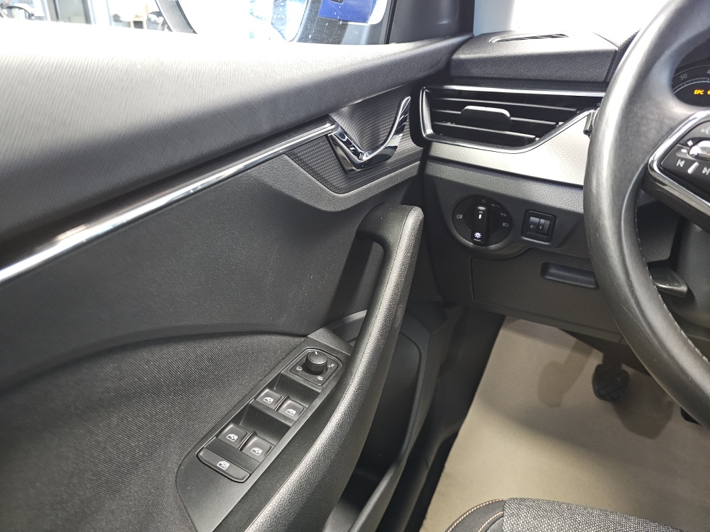 Skoda Kamiq  bei Hoffmann Automobile in Wolfsburg kaufen und sofort mitnehmen - Bild 17
