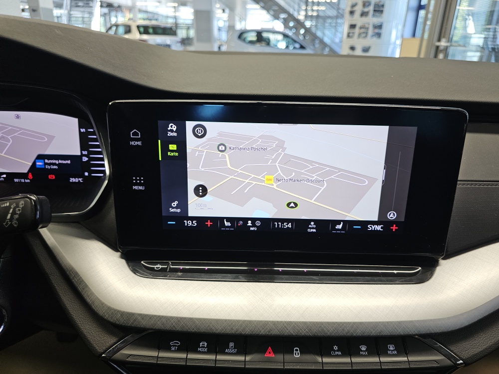 Skoda Octavia Combi  bei Hoffmann Automobile in Wolfsburg kaufen und sofort mitnehmen - Bild 15