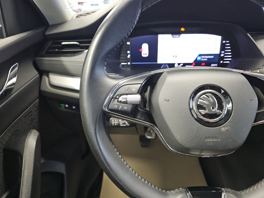 Skoda Octavia Combi  bei Hoffmann Automobile in Wolfsburg kaufen und sofort mitnehmen - Bild 19