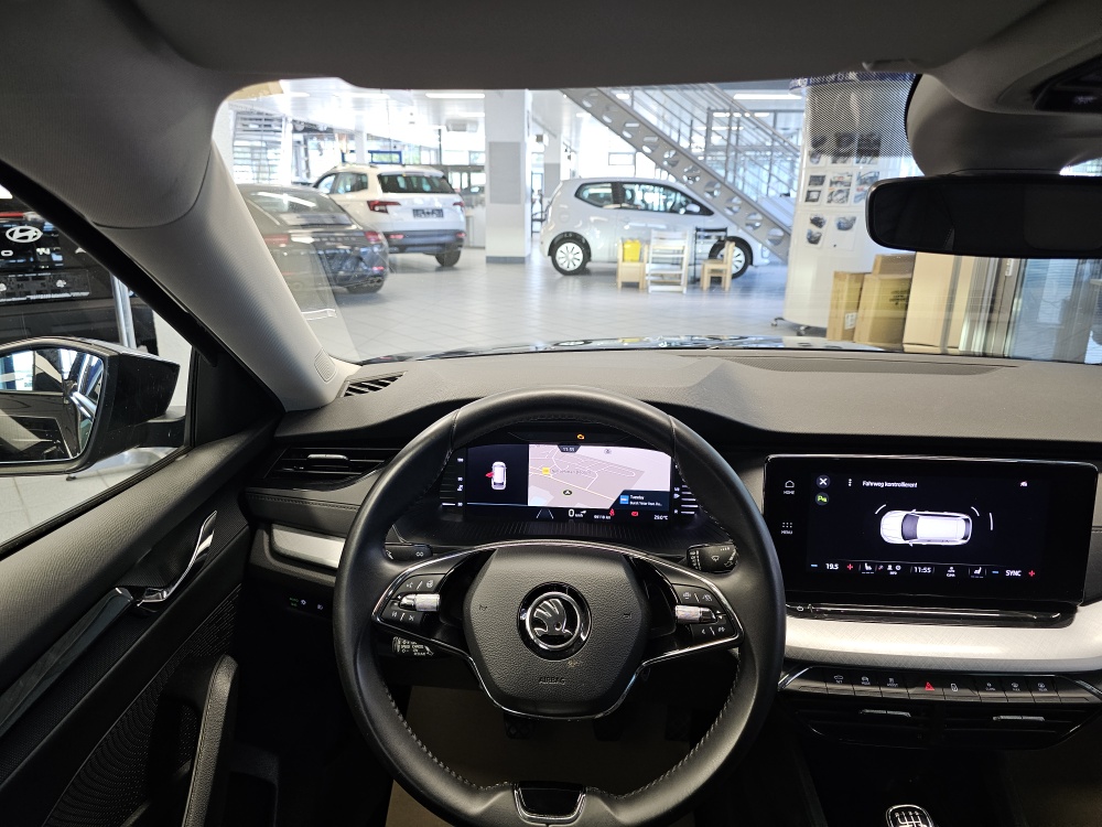 Skoda Octavia Combi  bei Hoffmann Automobile in Wolfsburg kaufen und sofort mitnehmen - Bild 21