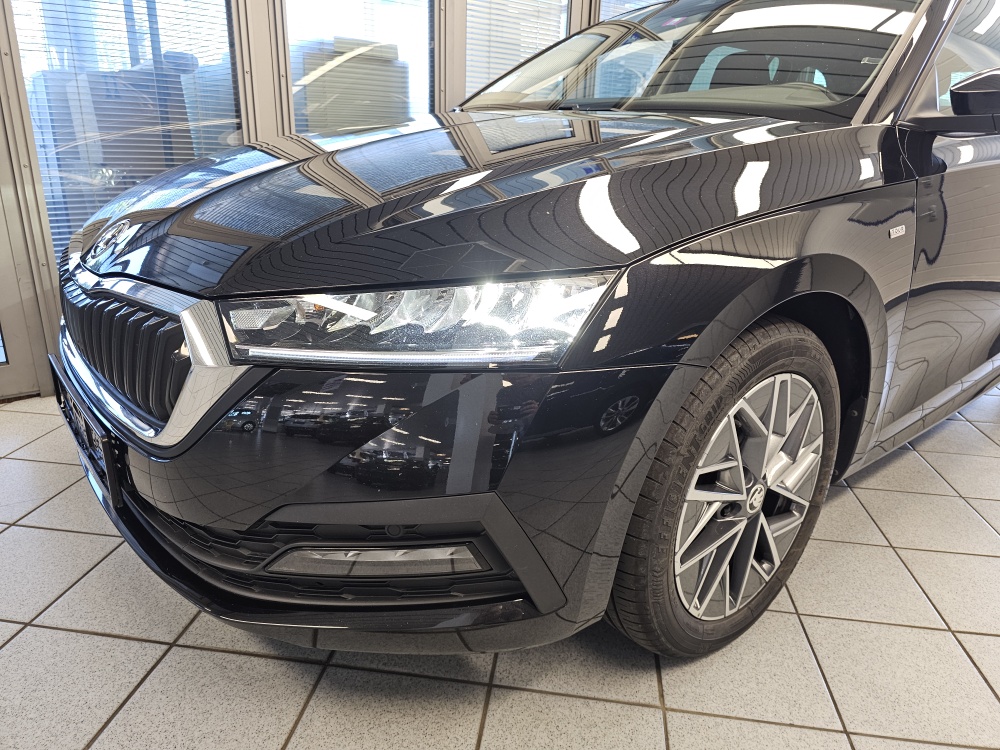 Skoda Octavia Combi  bei Hoffmann Automobile in Wolfsburg kaufen und sofort mitnehmen - Bild 26
