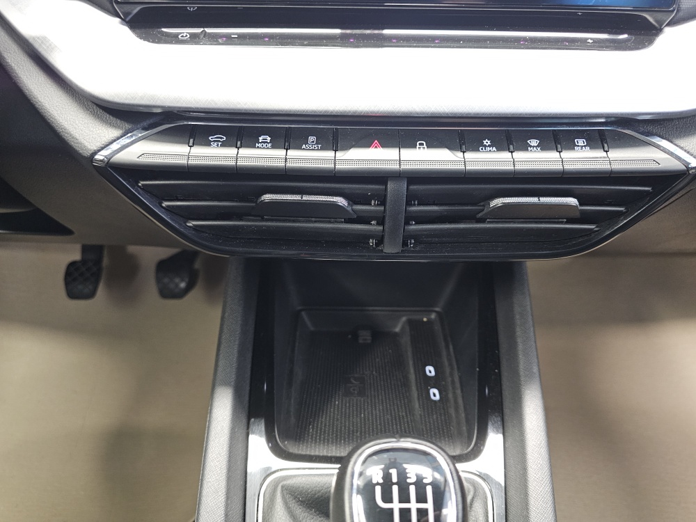 Skoda Octavia Combi  bei Hoffmann Automobile in Wolfsburg kaufen und sofort mitnehmen - Bild 9