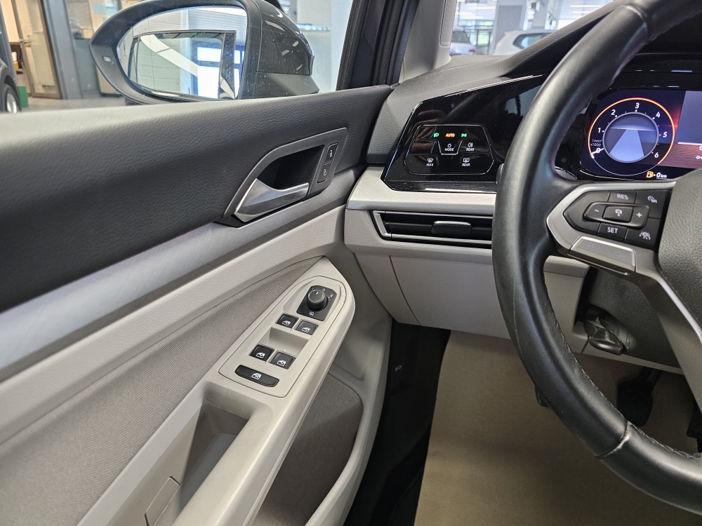 VW Golf Variant  bei Hoffmann Automobile in Wolfsburg kaufen und sofort mitnehmen - Bild 17