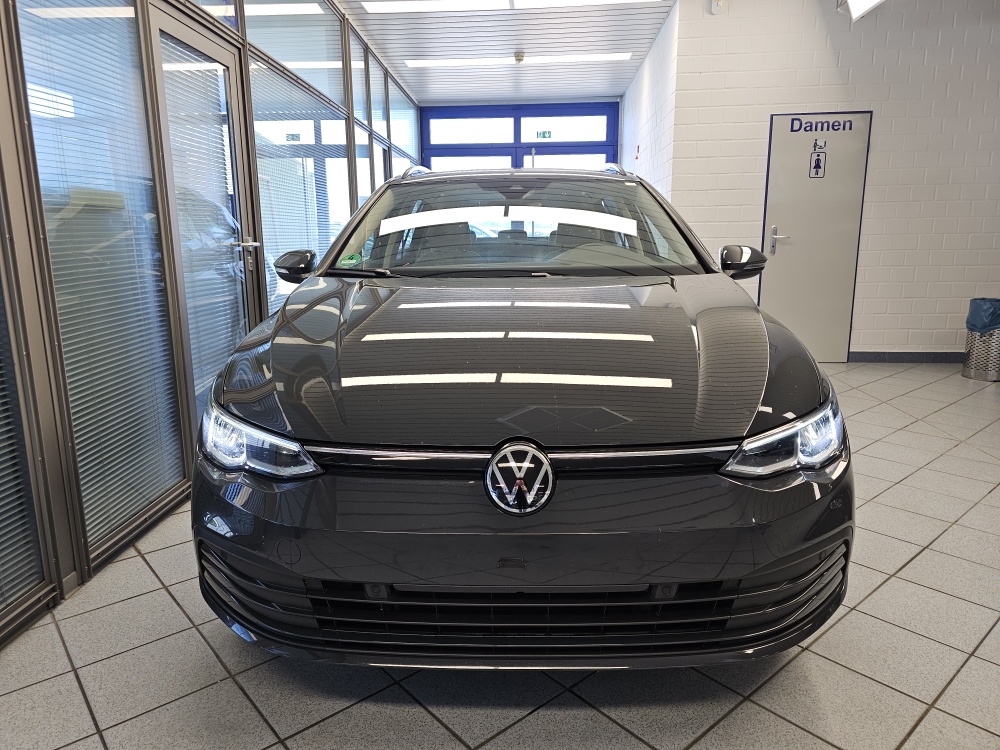 VW Golf Variant  bei Hoffmann Automobile in Wolfsburg kaufen und sofort mitnehmen - Bild 24
