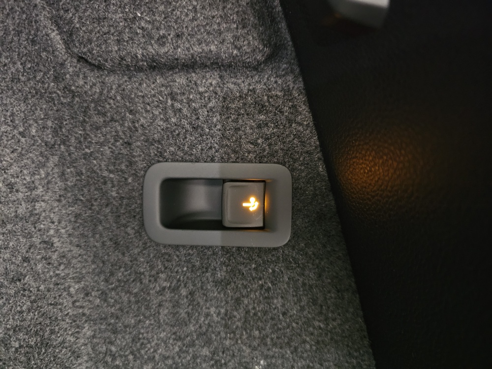 Cupra Ateca  bei Hoffmann Automobile in Wolfsburg kaufen und sofort mitnehmen - Bild 3