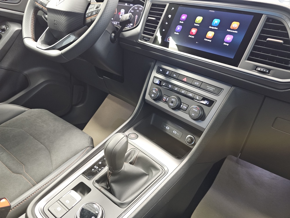 Cupra Ateca bei Hoffmann Automobile in Wolfsburg kaufen und sofort mitnehmen - Bild 10