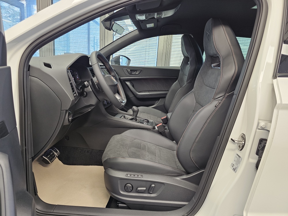 Cupra Ateca bei Hoffmann Automobile in Wolfsburg kaufen und sofort mitnehmen - Bild 26