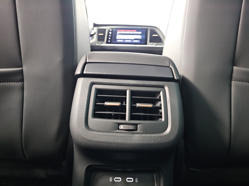 Cupra Ateca bei Hoffmann Automobile in Wolfsburg kaufen und sofort mitnehmen - Bild 8