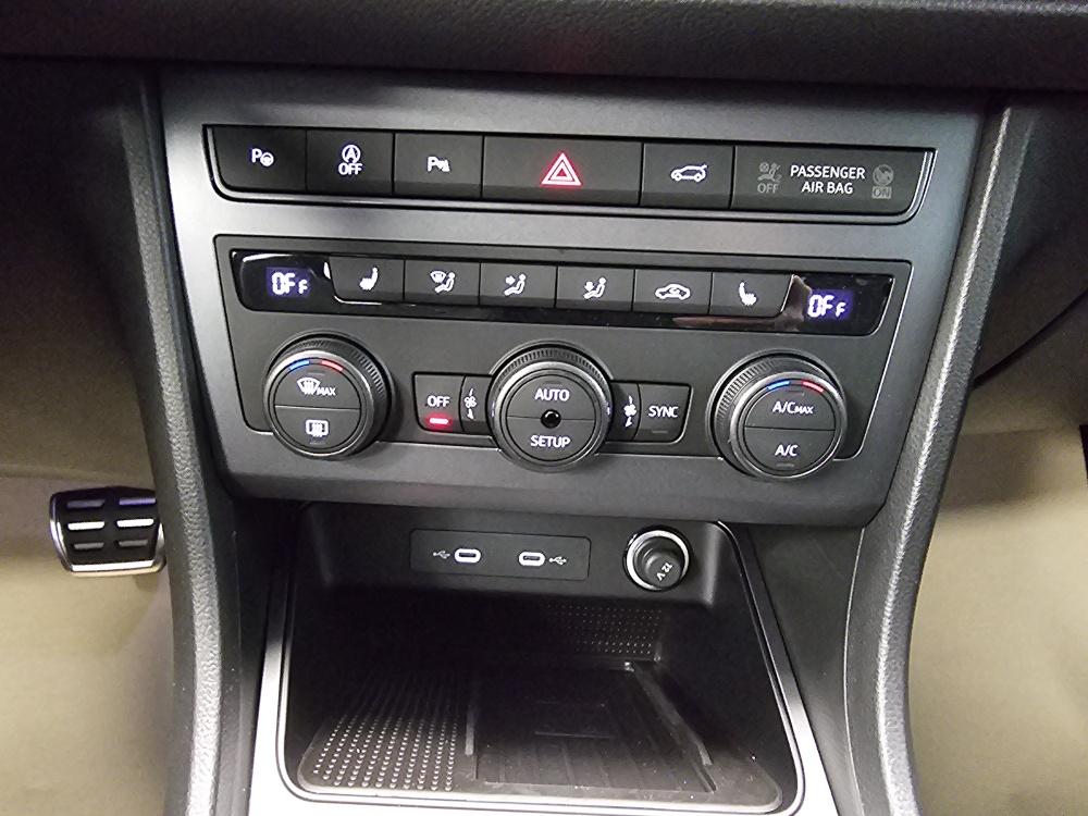 Cupra Ateca bei Hoffmann Automobile in Wolfsburg kaufen und sofort mitnehmen - Bild 11