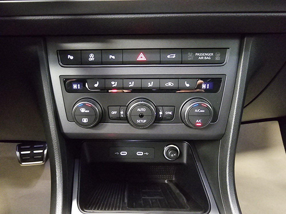 Cupra Ateca  bei Hoffmann Automobile in Wolfsburg kaufen und sofort mitnehmen - Bild 11