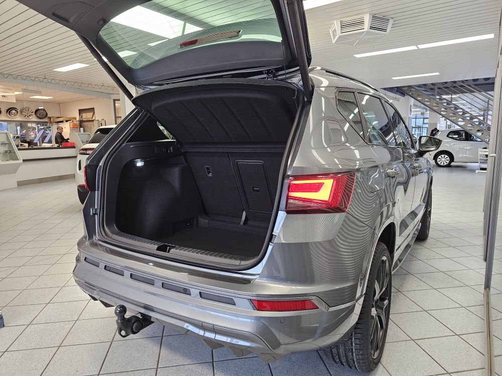 Cupra Ateca  bei Hoffmann Automobile in Wolfsburg kaufen und sofort mitnehmen - Bild 2
