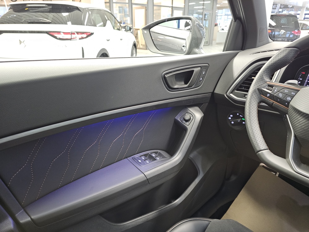 Cupra Ateca  bei Hoffmann Automobile in Wolfsburg kaufen und sofort mitnehmen - Bild 23