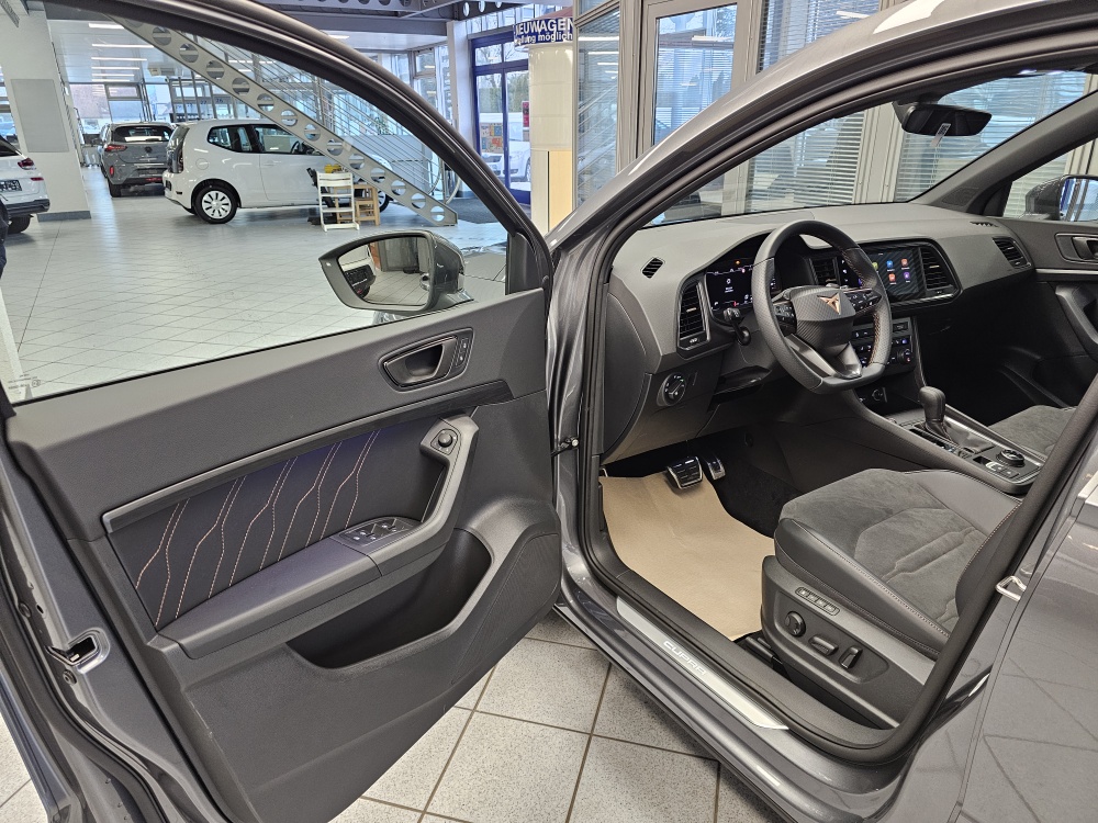 Cupra Ateca  bei Hoffmann Automobile in Wolfsburg kaufen und sofort mitnehmen - Bild 28
