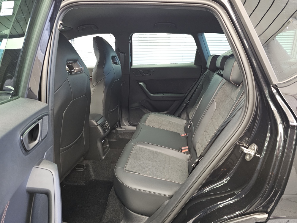 Cupra Ateca  bei Hoffmann Automobile in Wolfsburg kaufen und sofort mitnehmen - Bild 7