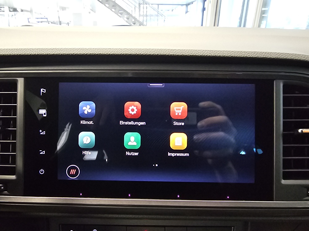 Cupra Ateca bei Hoffmann Automobile in Wolfsburg kaufen und sofort mitnehmen - Bild 13