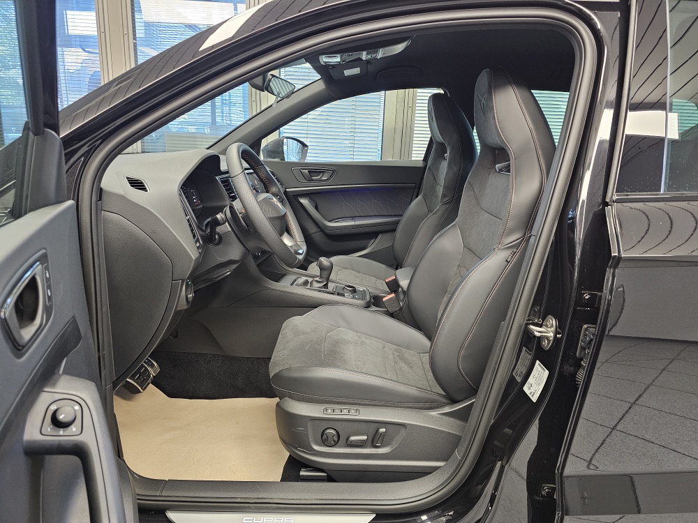 Cupra Ateca bei Hoffmann Automobile in Wolfsburg kaufen und sofort mitnehmen - Bild 26
