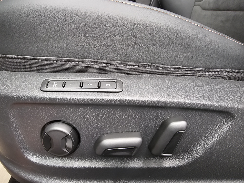 Cupra Ateca bei Hoffmann Automobile in Wolfsburg kaufen und sofort mitnehmen - Bild 27